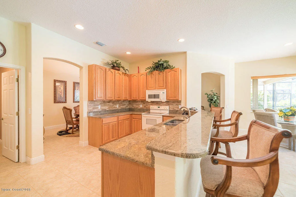 Photo of 106 SE Ridgemont Circle SE