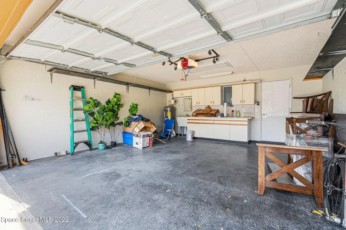Photo of 7031 Hammock Trace Drive