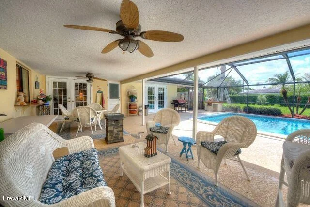 Photo of 703 Hibiscus