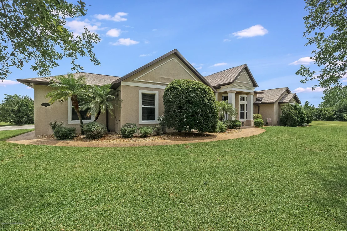 Photo of 4135 Hammock Road