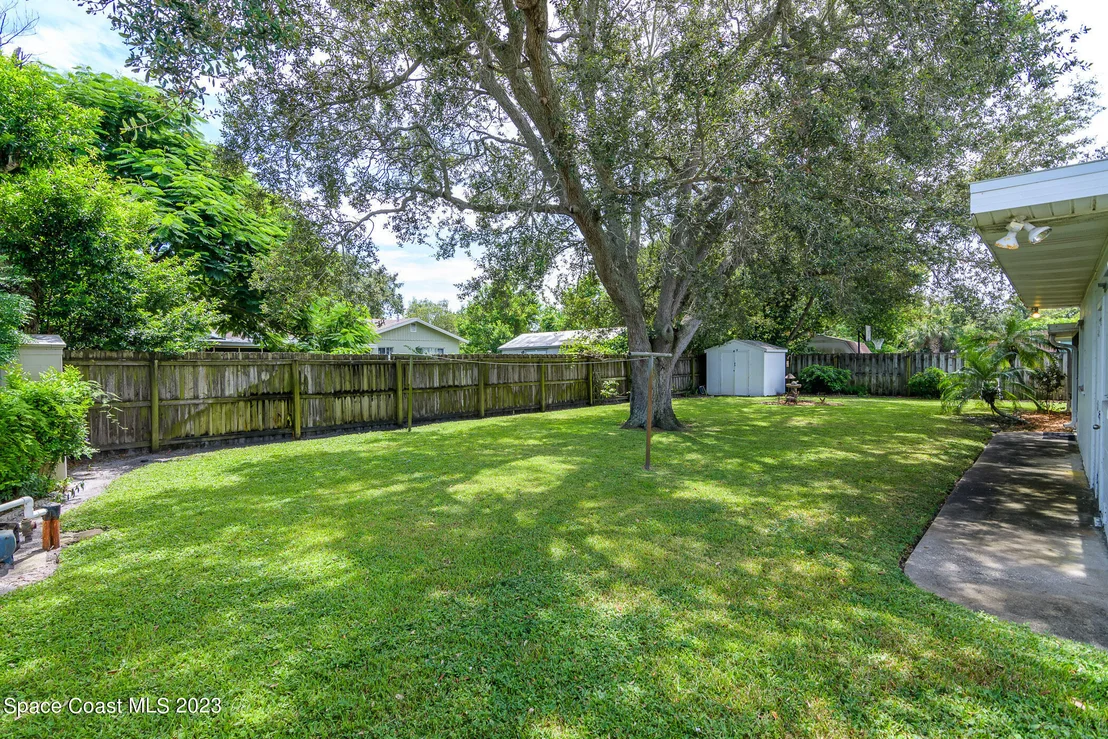 Photo of 829 Thomas Barbour Drive