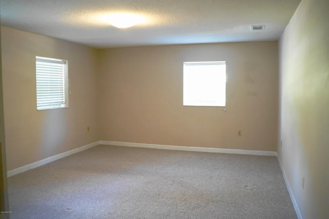 Photo of 635 Orange Court