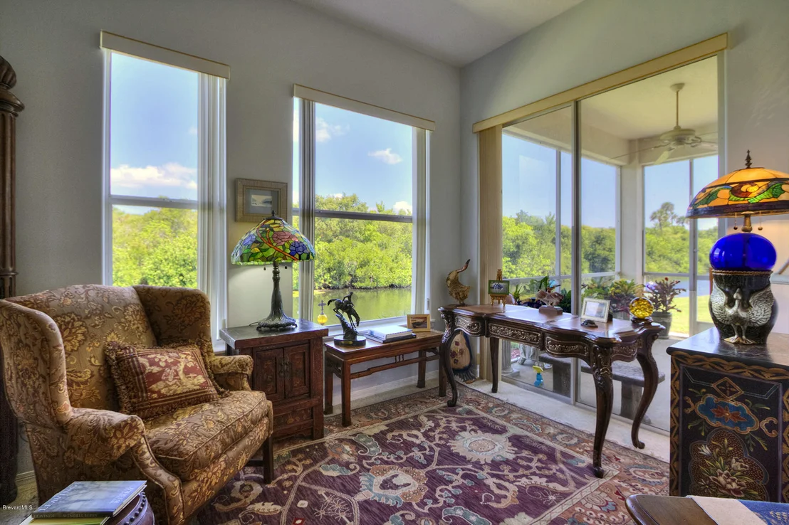 Photo of 931 Palm Brook Drive