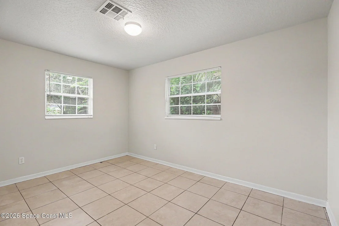 Photo of 1077 Judith Terrace