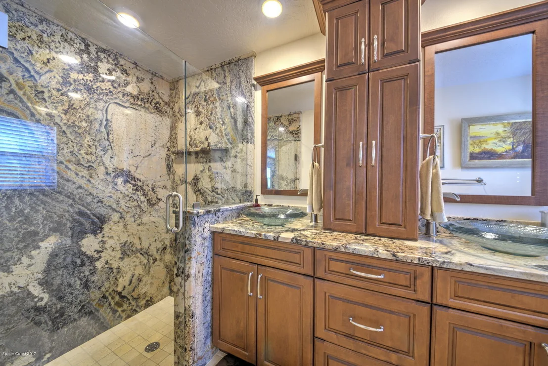 Photo of 346 Brightwaters Drive