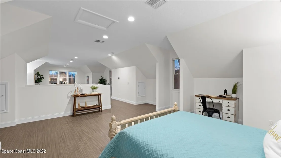 Photo of 1335 Rockledge Drive