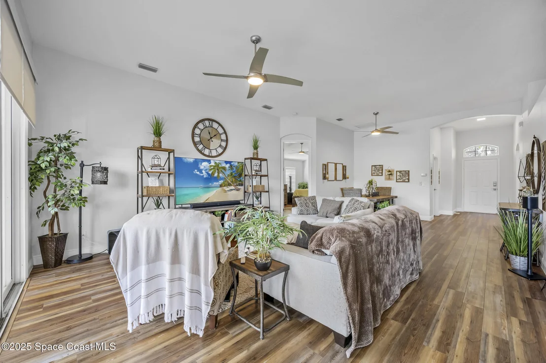 Photo of 1785 Ficus Point Drive