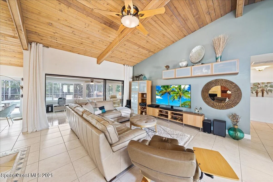 Photo of 545 Solitaire Palm Drive