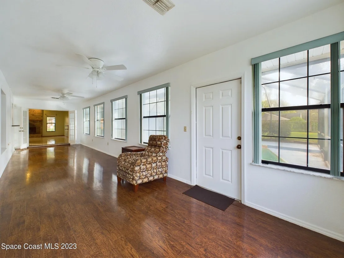 Photo of 1015 Timbergreen Drive