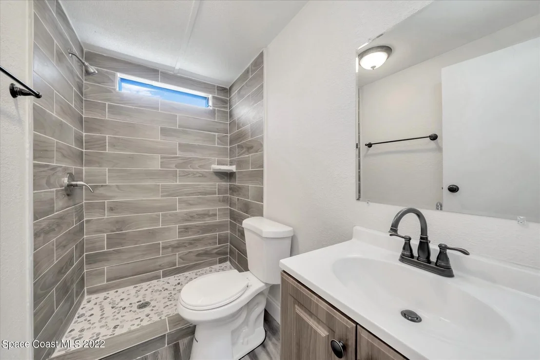 Photo of 139 Vanguard Circle