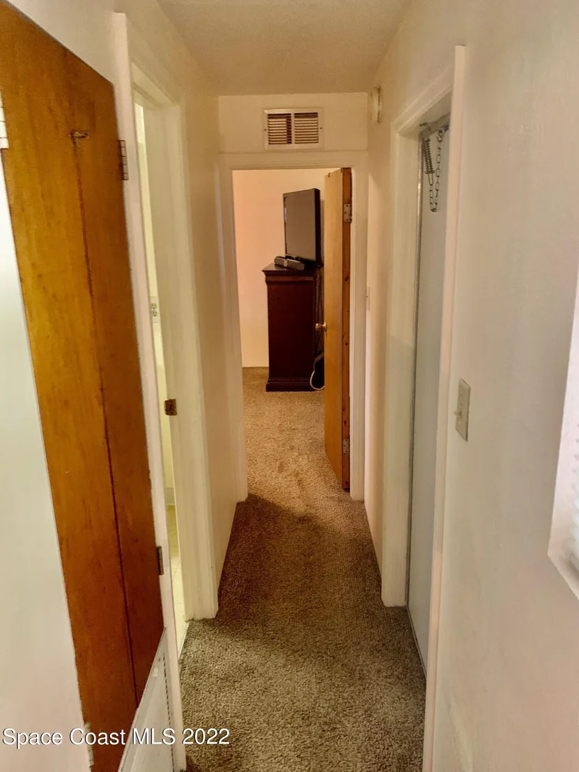 Photo of 3420 Turnbull Road