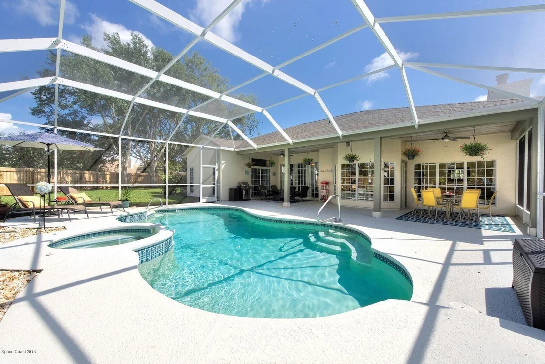 Photo of 518 Sawgrass Circle