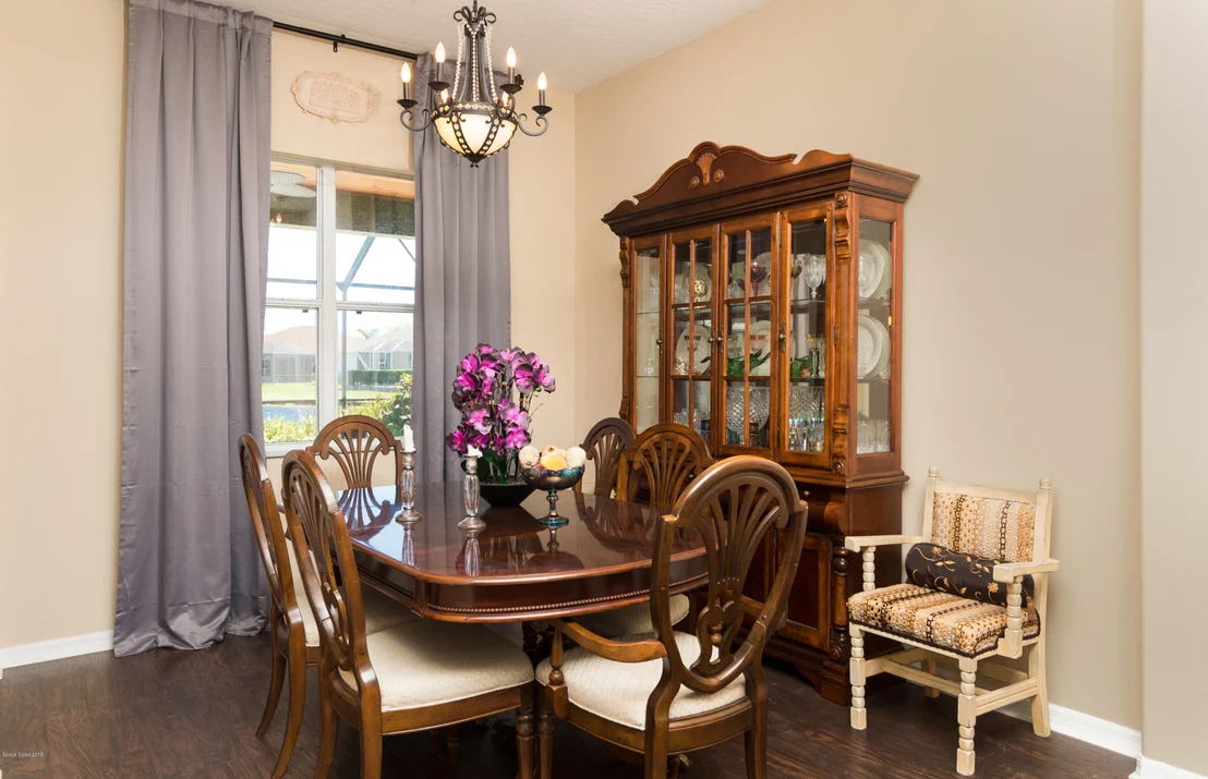 Photo of 4867 Alamanda Drive