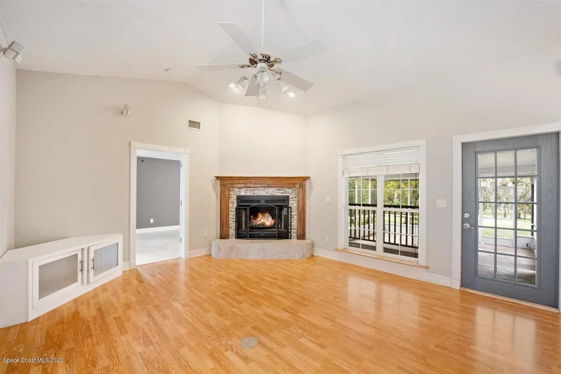 Photo of 5551 Senne Road