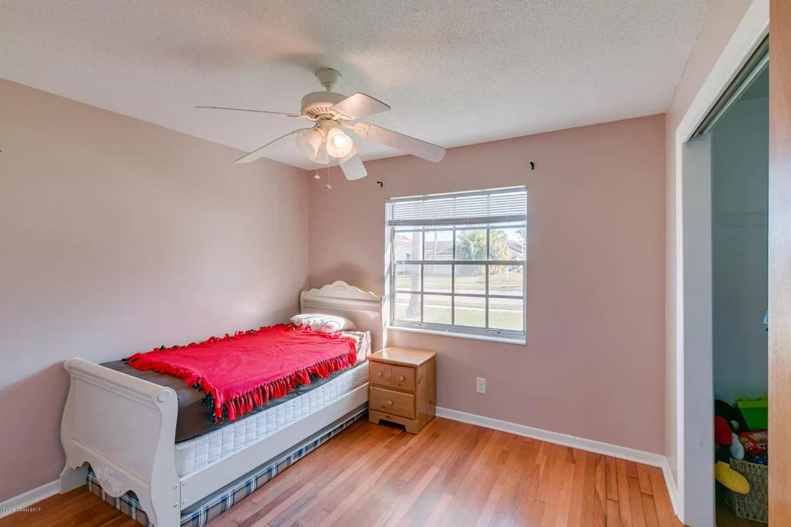 Photo of 1059 La Paloma Drive