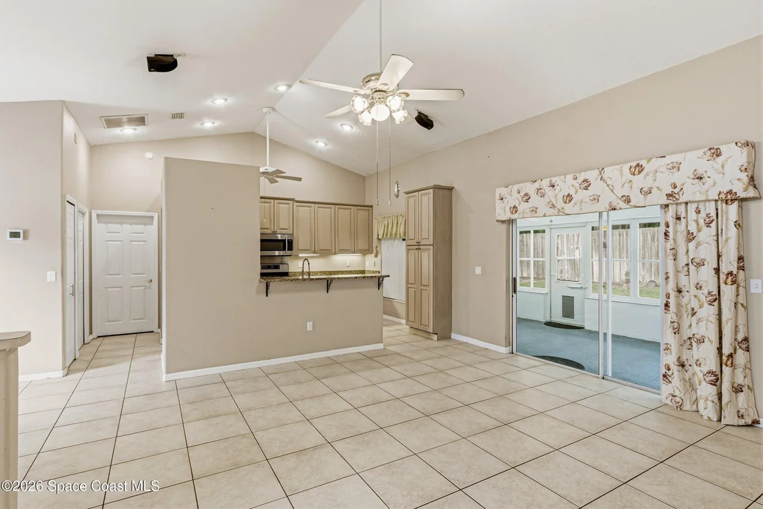 Photo of 1806 Barrington Circle