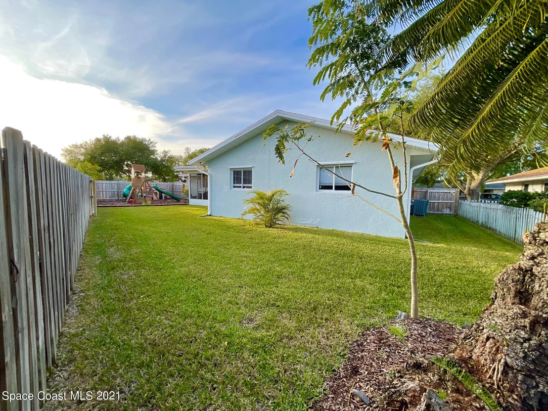 Photo of 445 Saint Johns Drive