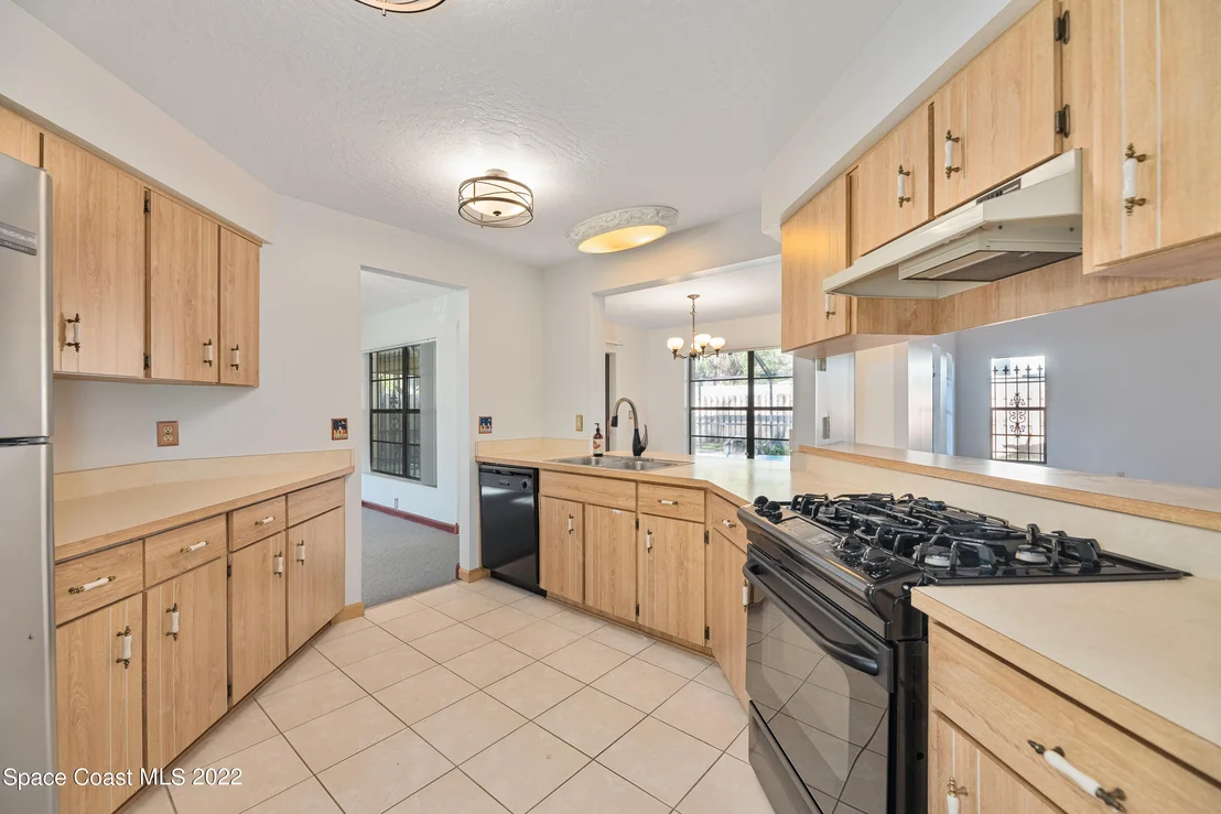 Photo of 4280 Silver Lake Drive