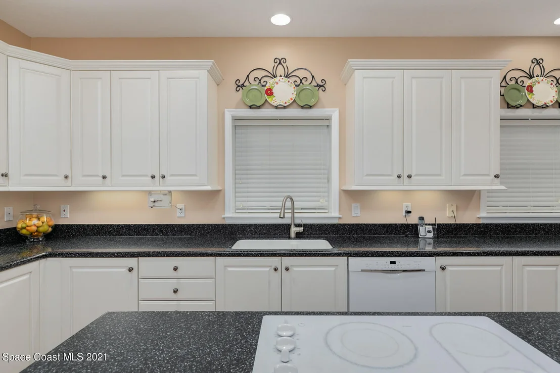 Photo of 2205 Pine Meadow Avenue