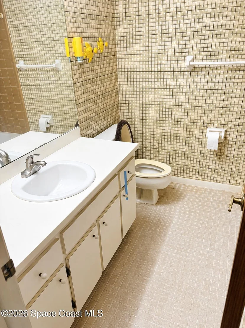 Photo of 255 Applewood Circle