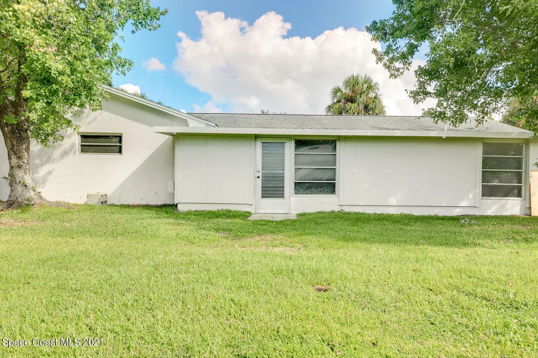Photo of 1961 Tallpalm Road