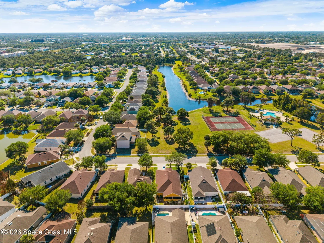 Photo of 851 Benton Drive