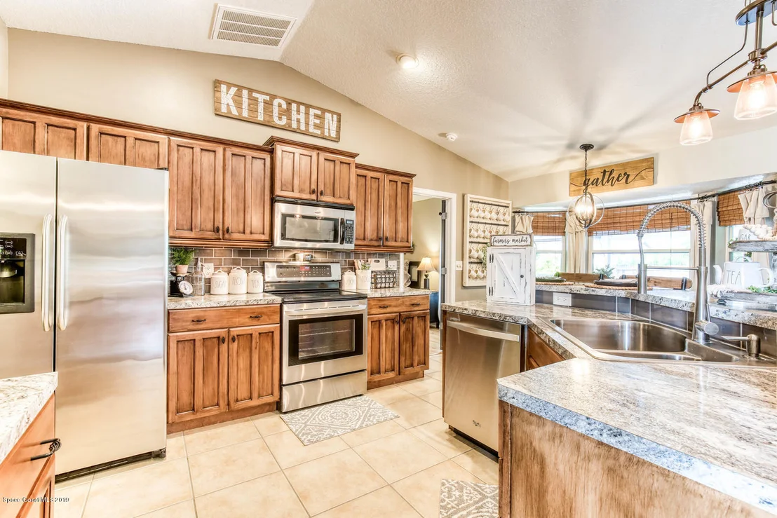 Photo of 6492 Harold Avenue