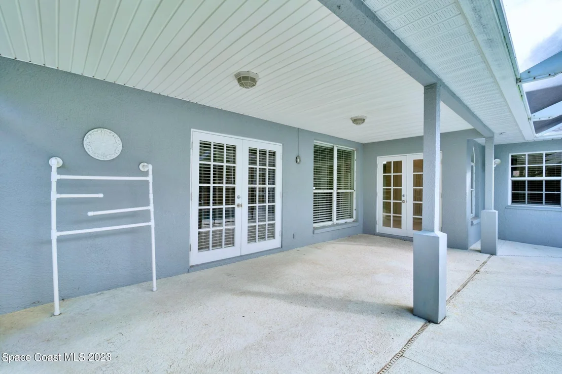 Photo of 921 Osprey Lane