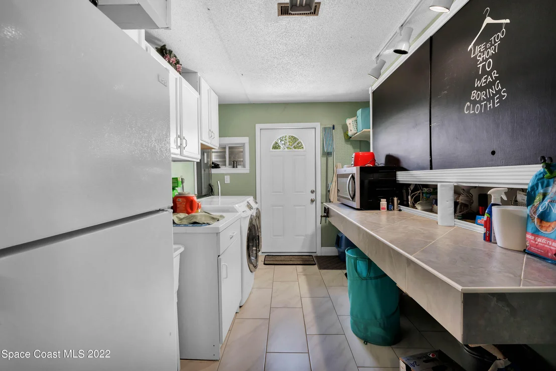 Photo of 886 Vance Circle NE