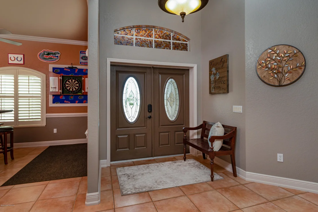 Photo of 6940 Hacienda Drive