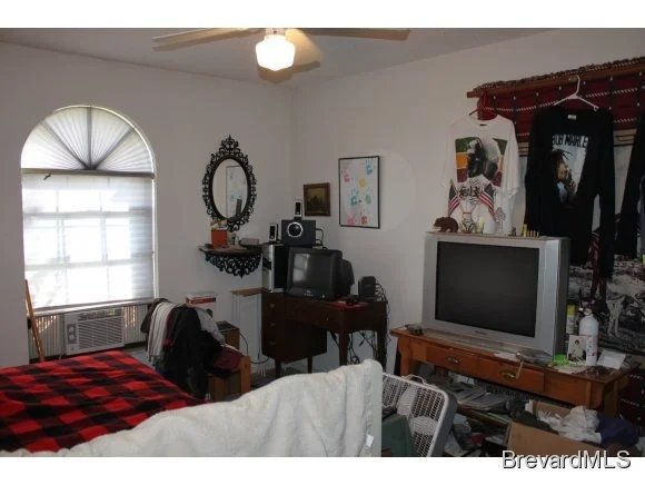 Photo of 3542 Reign