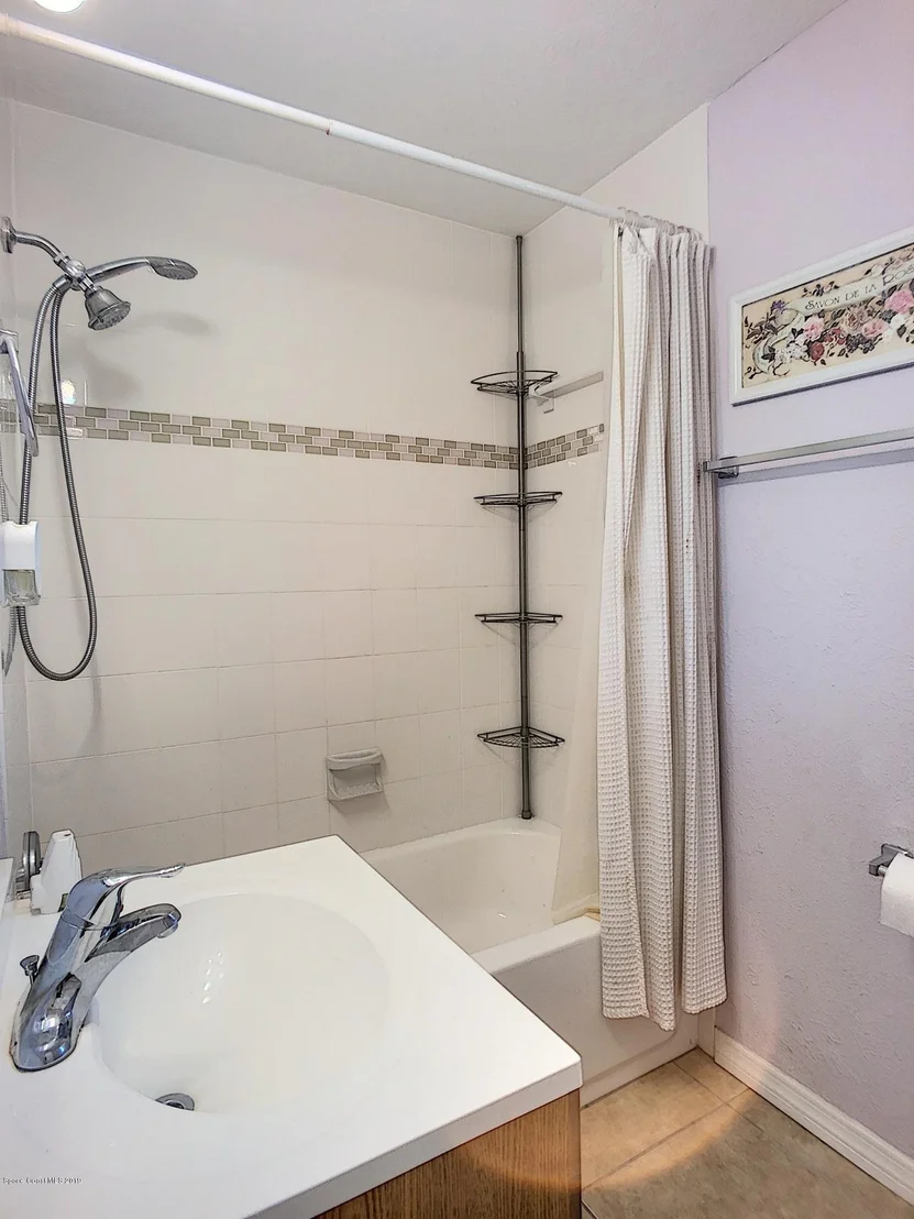 Photo of 950 Ohara Drive