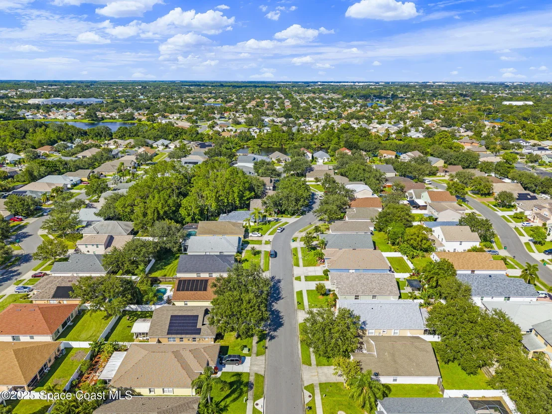 Photo of 574 Sedgewood Circle
