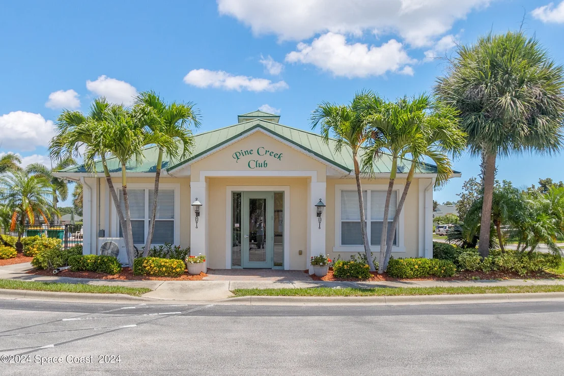 Photo of 951 Indian Oaks Drive