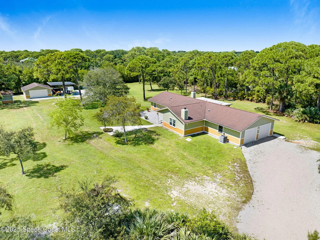 Photo of 6570 Whispering Pines Lane