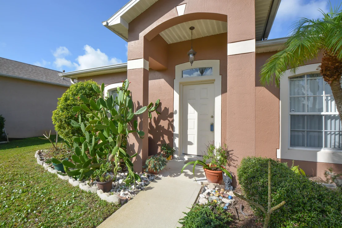 Photo of 725 Falls Creek Drive