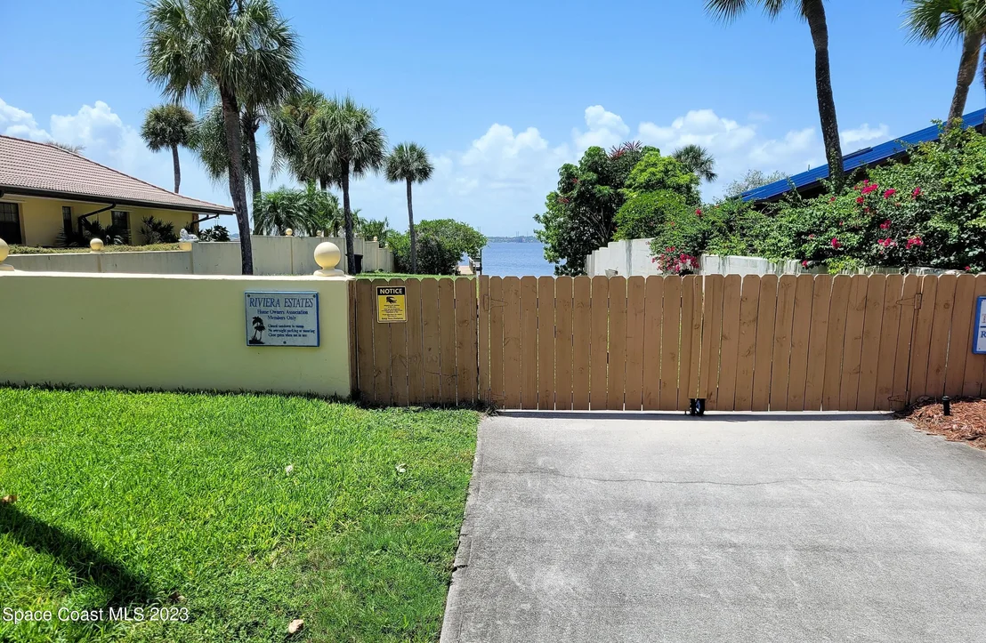 Photo of 502 Dolphin Street