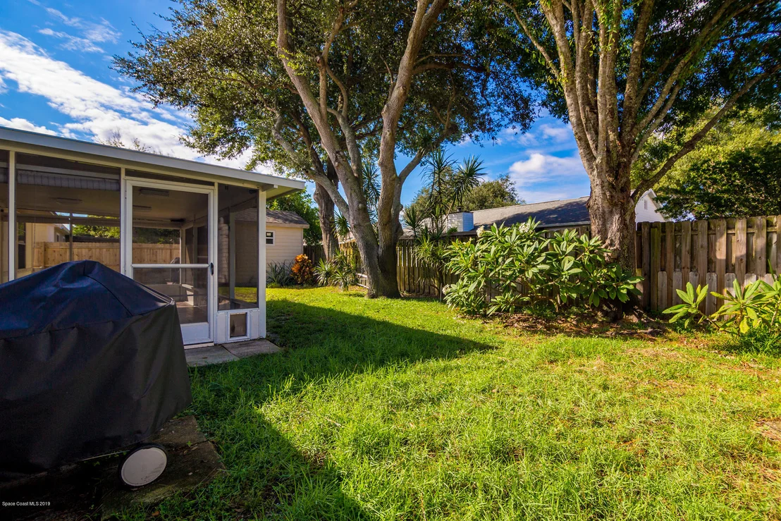 Photo of 807 Pine Valley Court