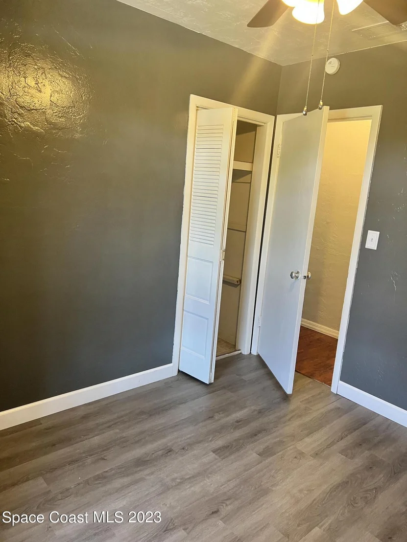 Photo of 1058 Barclay Drive