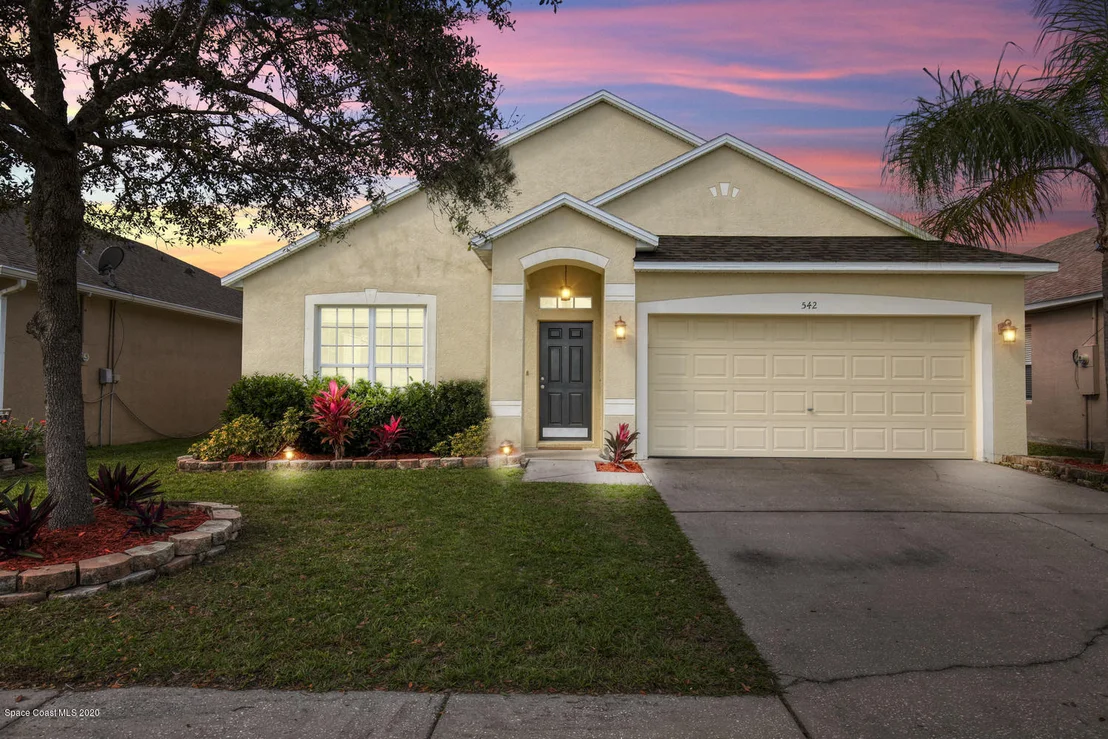 Photo of 542 Cressa Circle