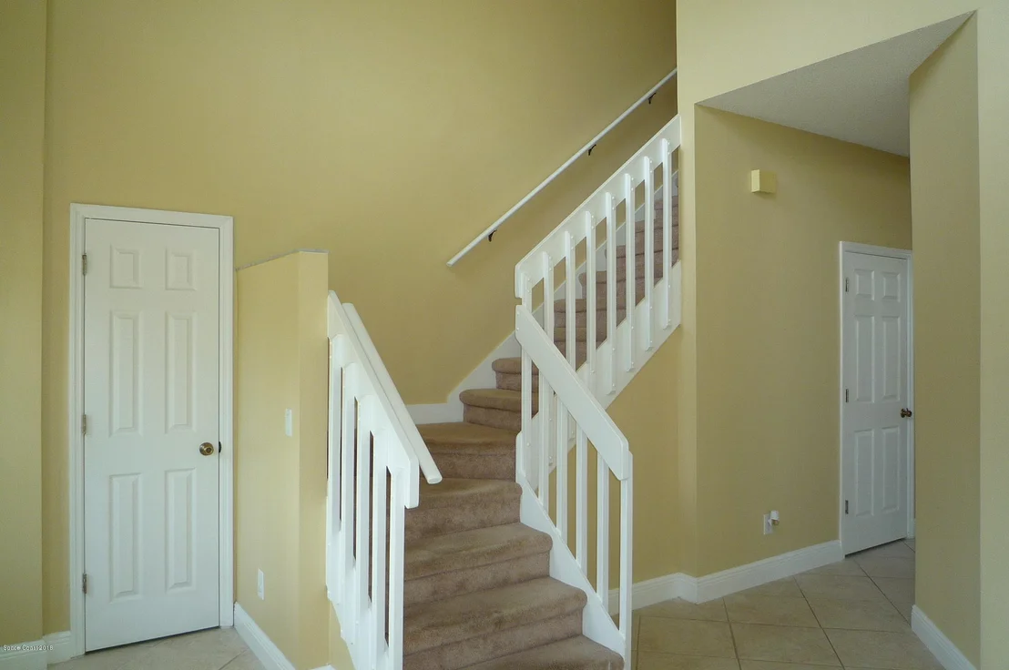 Photo of 1400 Hill Avenue