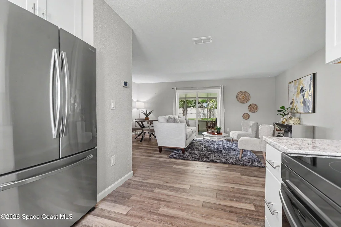 Photo of 924 Gables Way