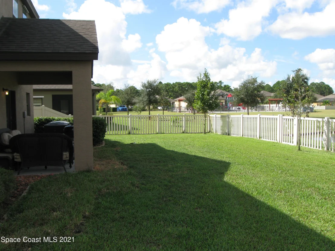 Photo of 451 Trymore Drive SE