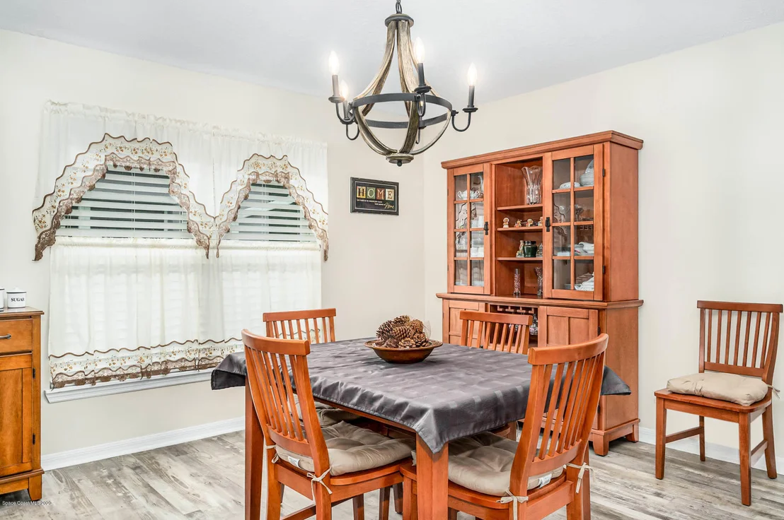 Photo of 4067 Four Lakes Drive