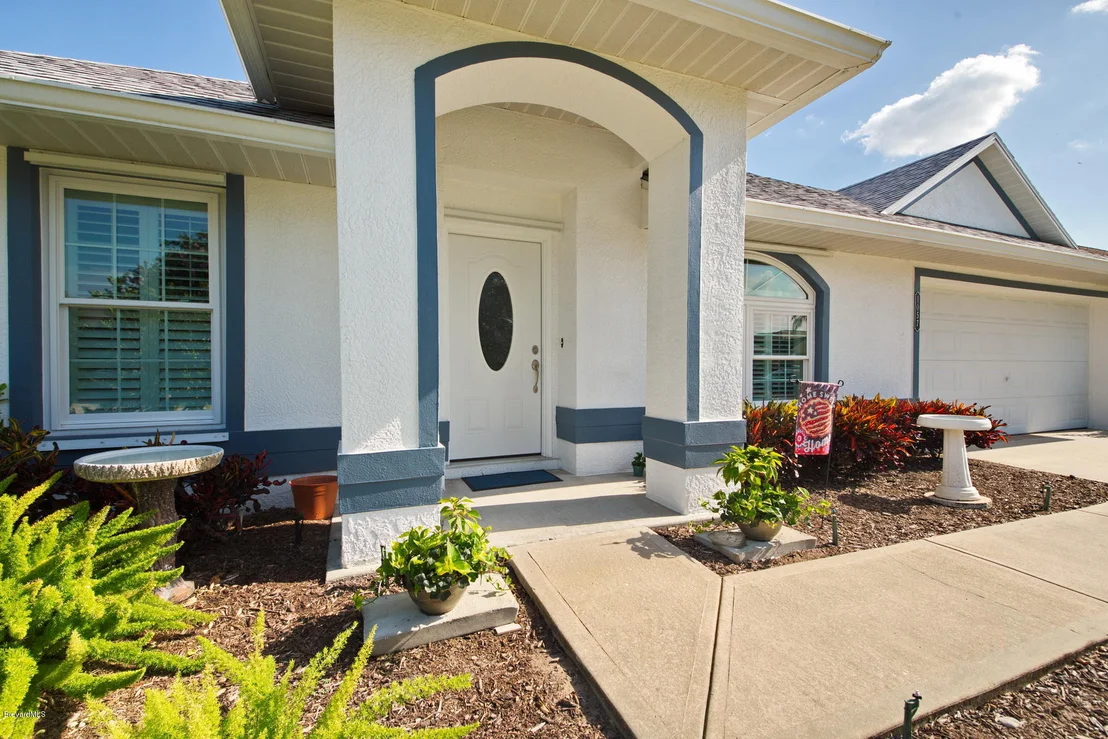 Photo of 1057 Jacaranda Circle