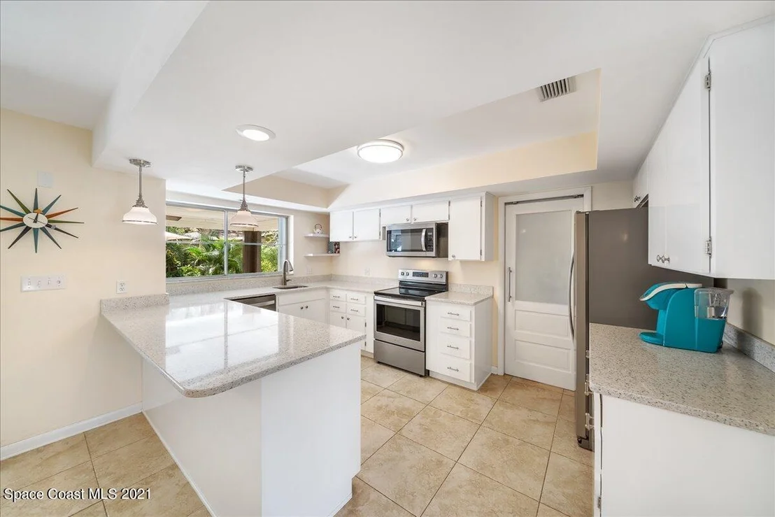 Photo of 585 Bahama Drive