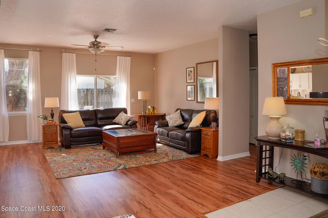 Photo of 2134 Pumpkin Place NE