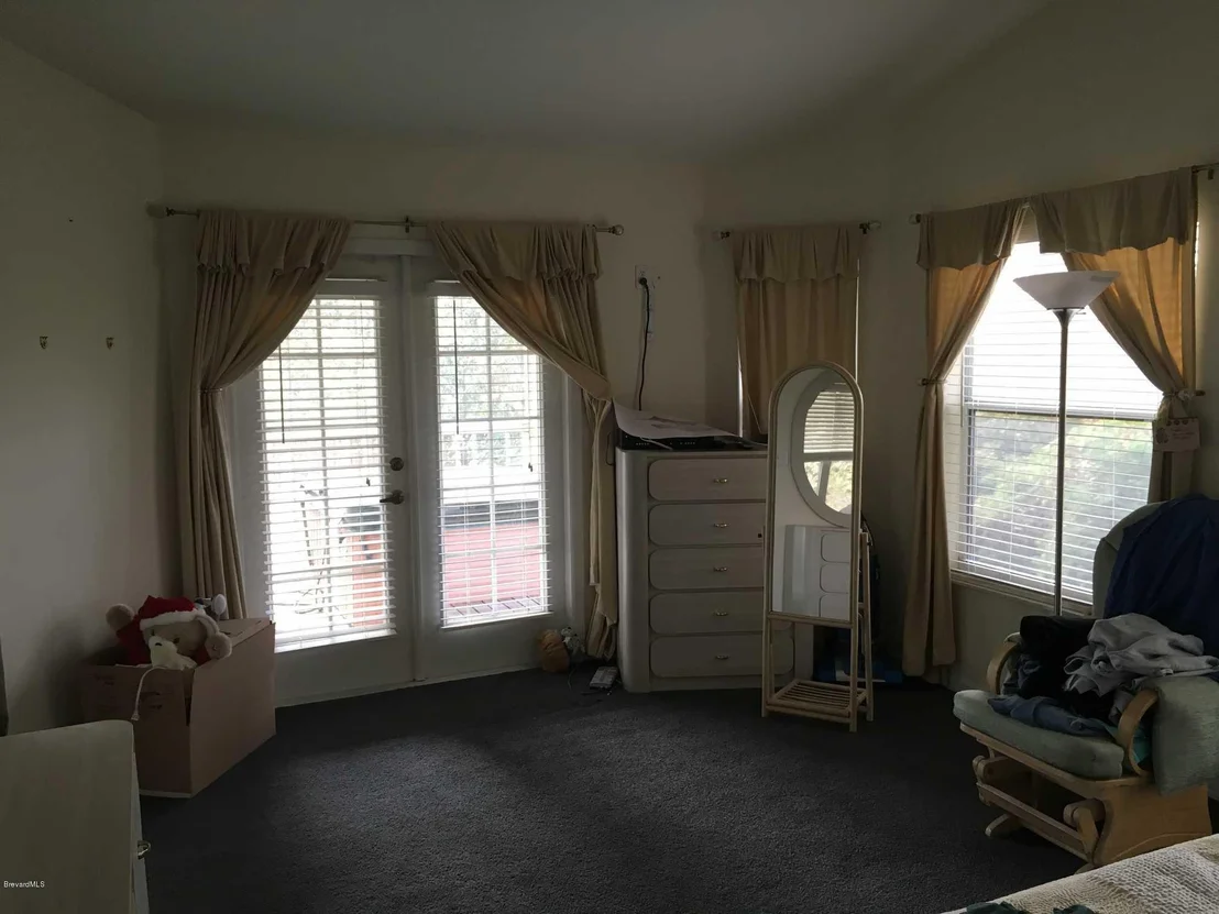 Photo of 3844 Saint Armens Street