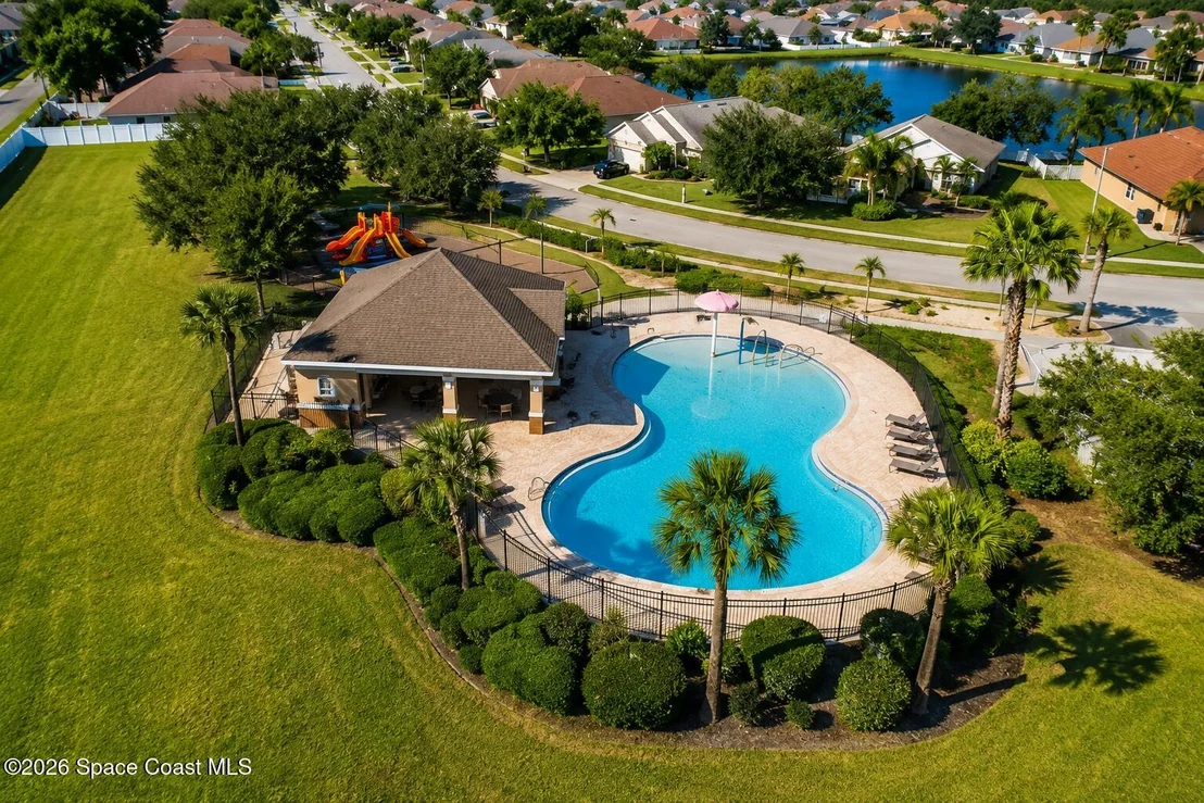 Photo of 2030 Bridgeport Circle