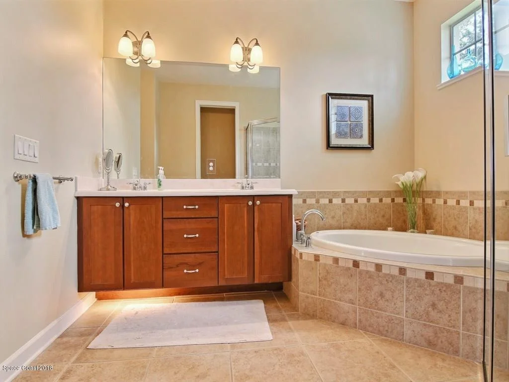 Photo of 610 Monarch Way